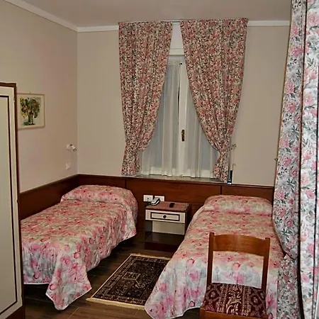Mon Toc Hotel